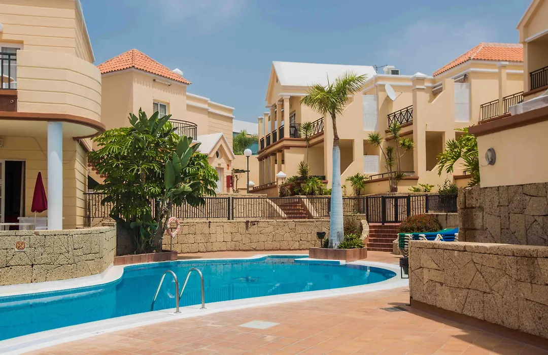 Yucca Park Aparthotel-1
