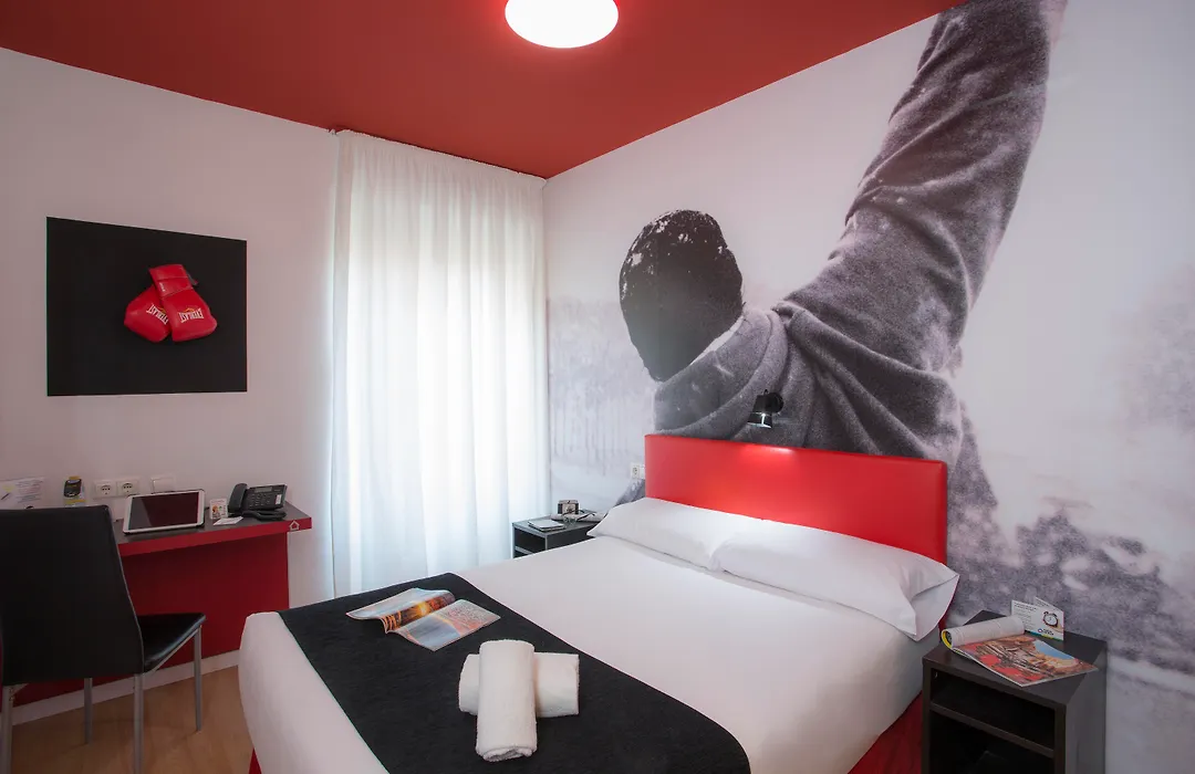 Casual Del Cine Valencia By Casual Hoteles-1