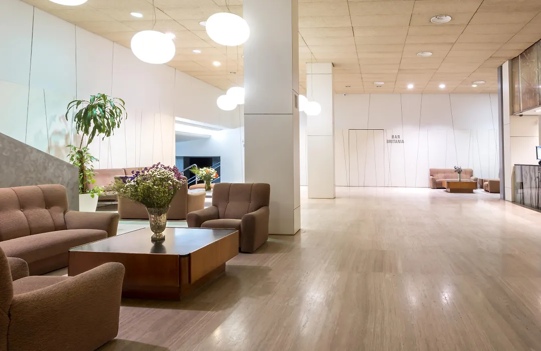 Hotel Izan Cavanna-1