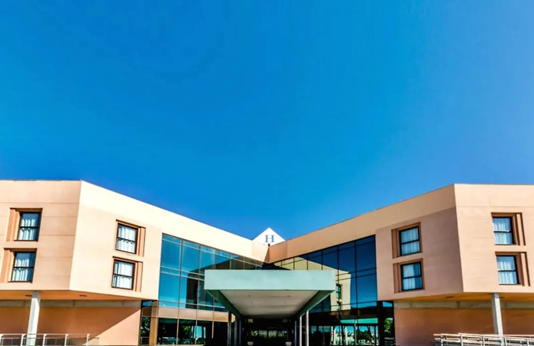 Alcala Plaza-1