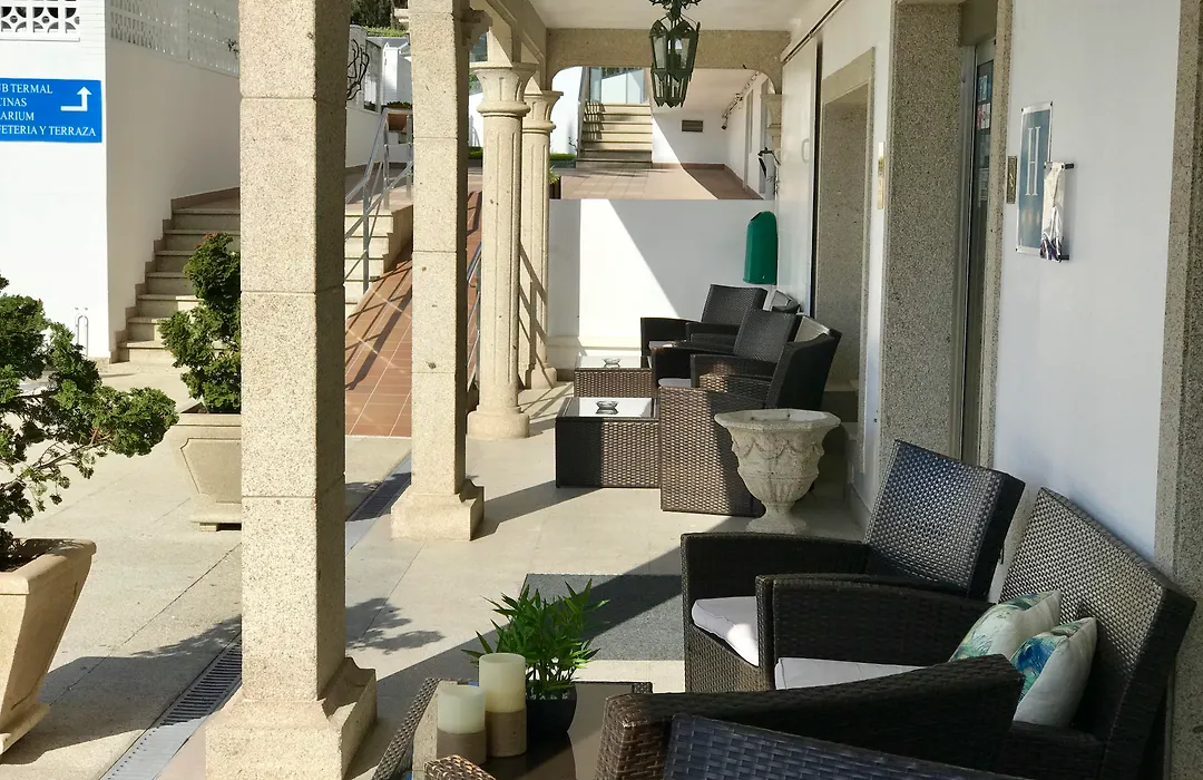 Hotel Nuevo Vichona-1