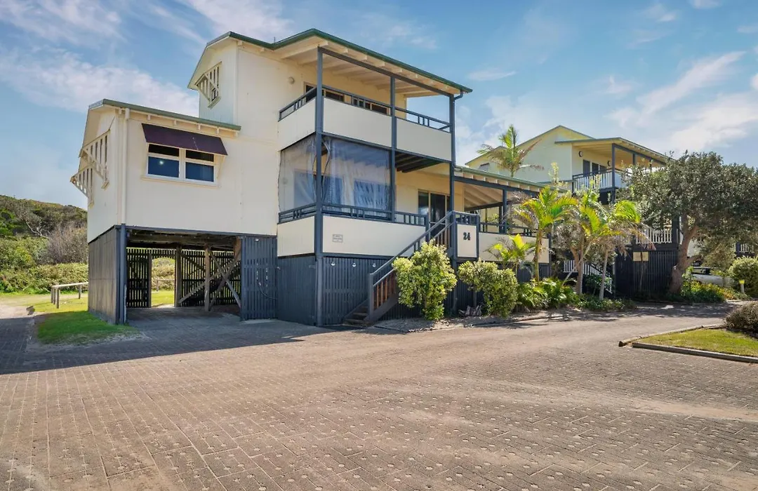 K'Gari Beach Houses-1