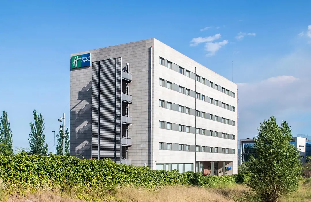 Holiday Inn Express Sant Cugat By Ihg-1