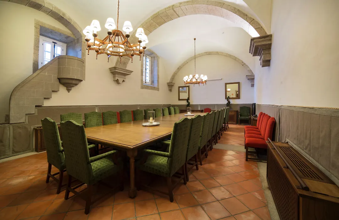 Parador De Monforte De Lemos-1