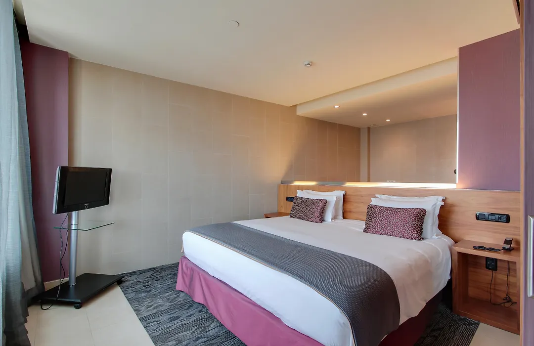 Hotel Badalona Tower-1
