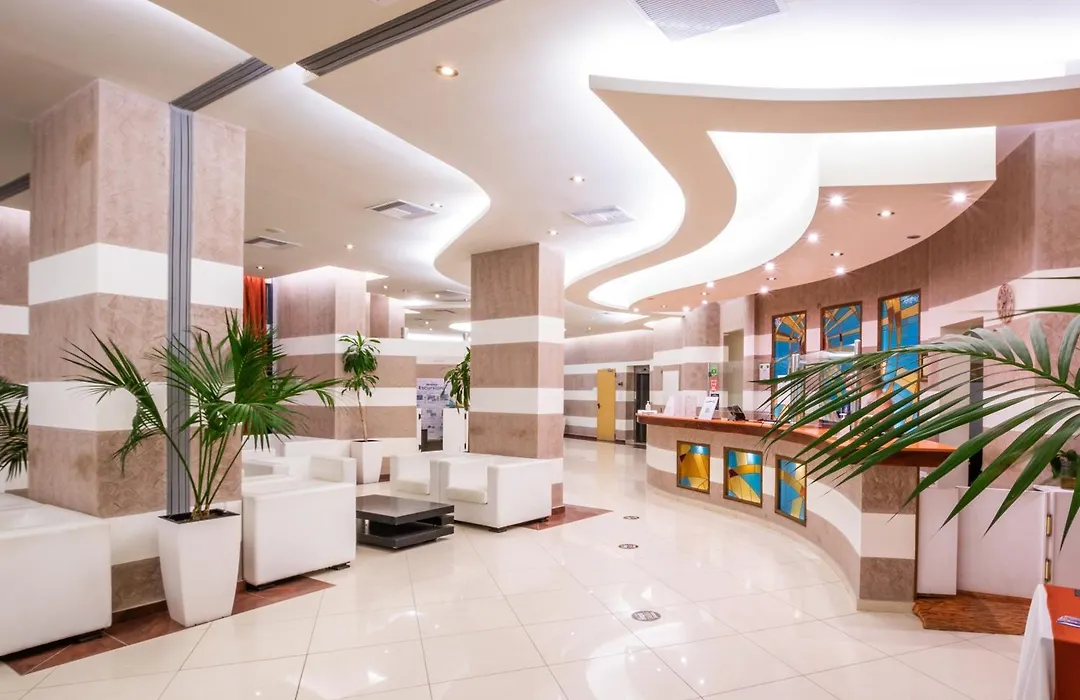 Konstantinos Palace-1