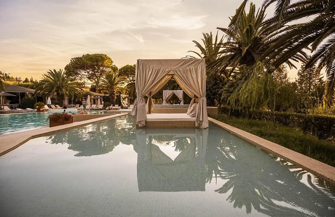 Art Hotel Debono (Adults Only)-1