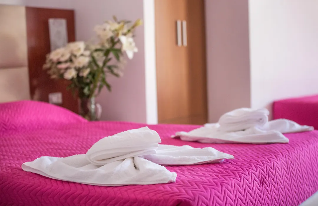 Mariamare Apts-1