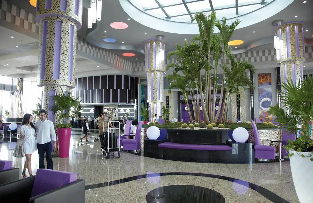Hotel Riu Palace Peninsula-1