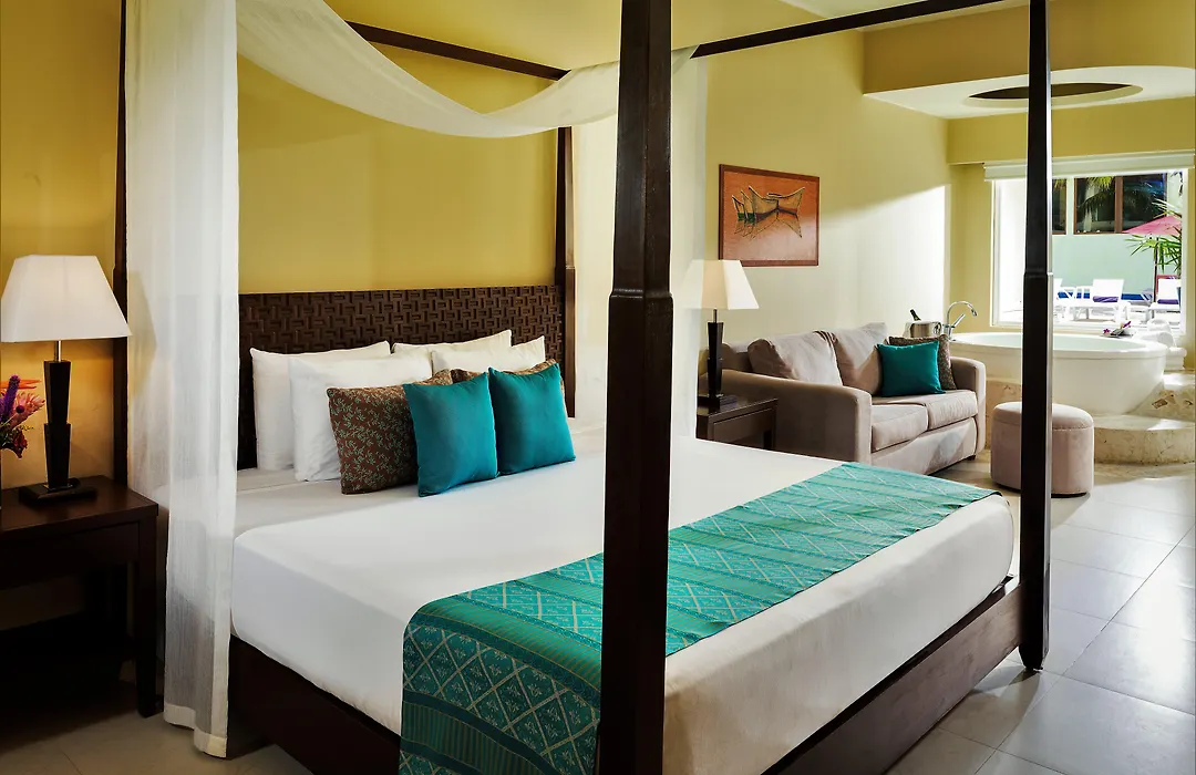 Iberostar Selection Riviera Cancun-1
