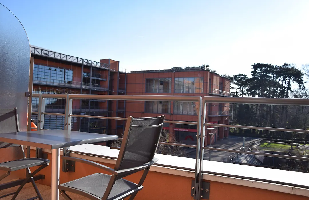 Crowne Plaza Lyon - Cite Internationale-1