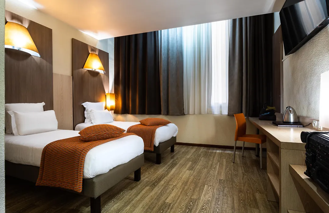 Hôtel Carré Vieux Port-1