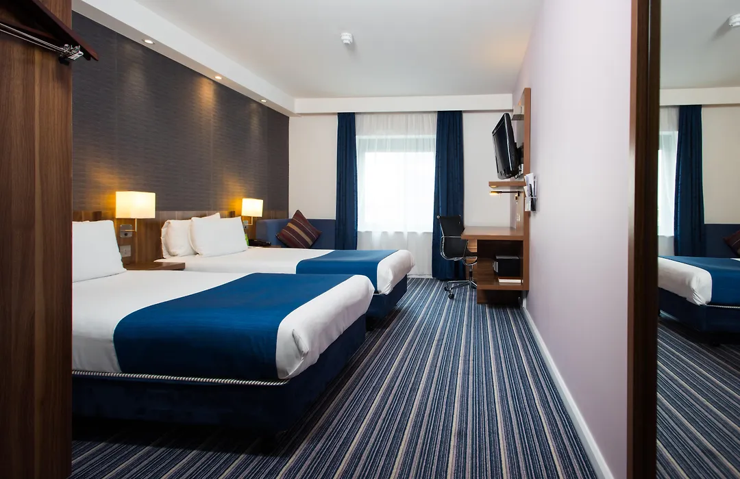 Holiday Inn Express London-Wimbledon-South, An Ihg Hotel-1