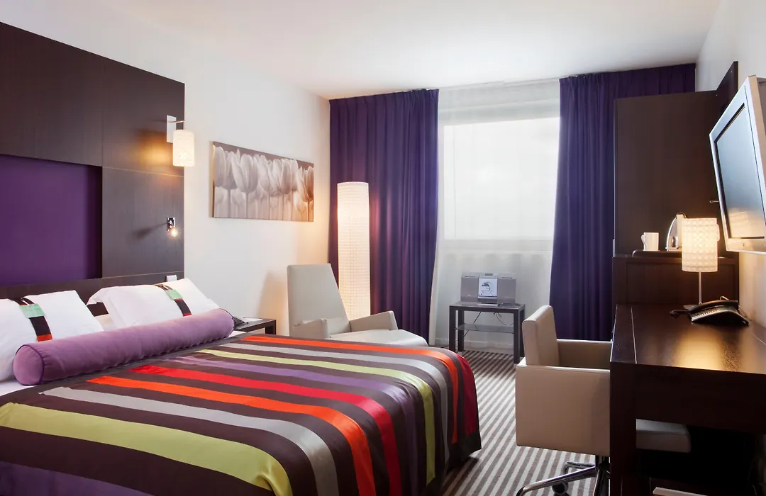 Holiday Inn Dijon Toison D'Or By Ihg-1