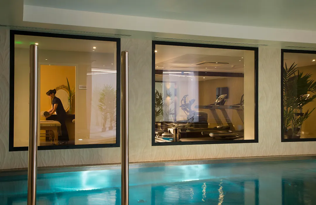 Hôtel&SPA Oceania L'Univers Tours-1
