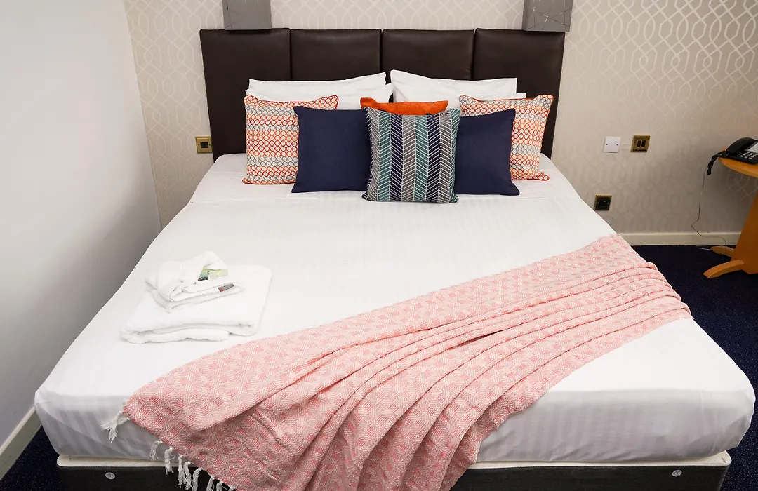 Hamlet Hotels Maidstone-1