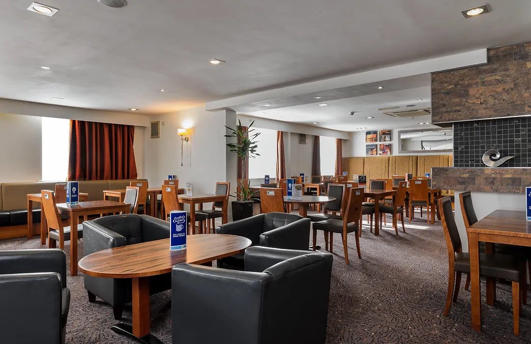 Holiday Inn Express London Gatwick Crawley, An Ihg Hotel-1