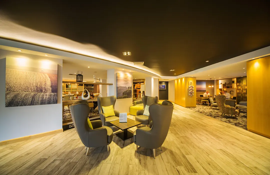 Holiday Inn Reading South M4 Jct 11 By Ihg-1