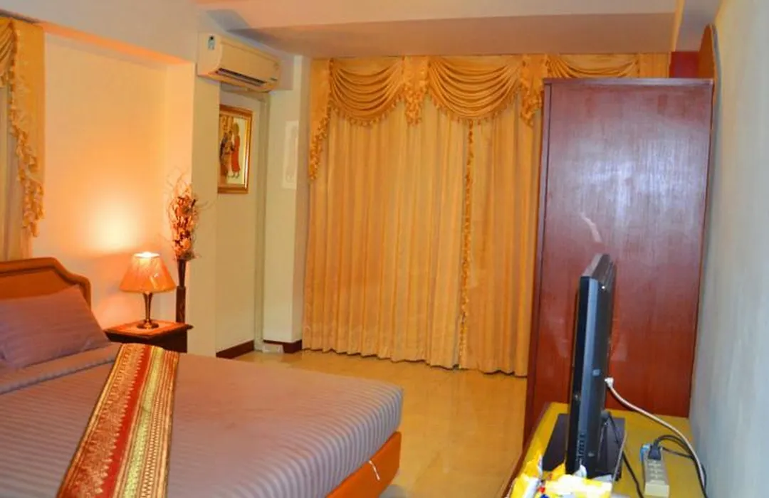 โรงแรมซิลเวอร์โกลด์ การ์เด้นท์ สุวรรณภูมิ แอร์พอร์ต-1