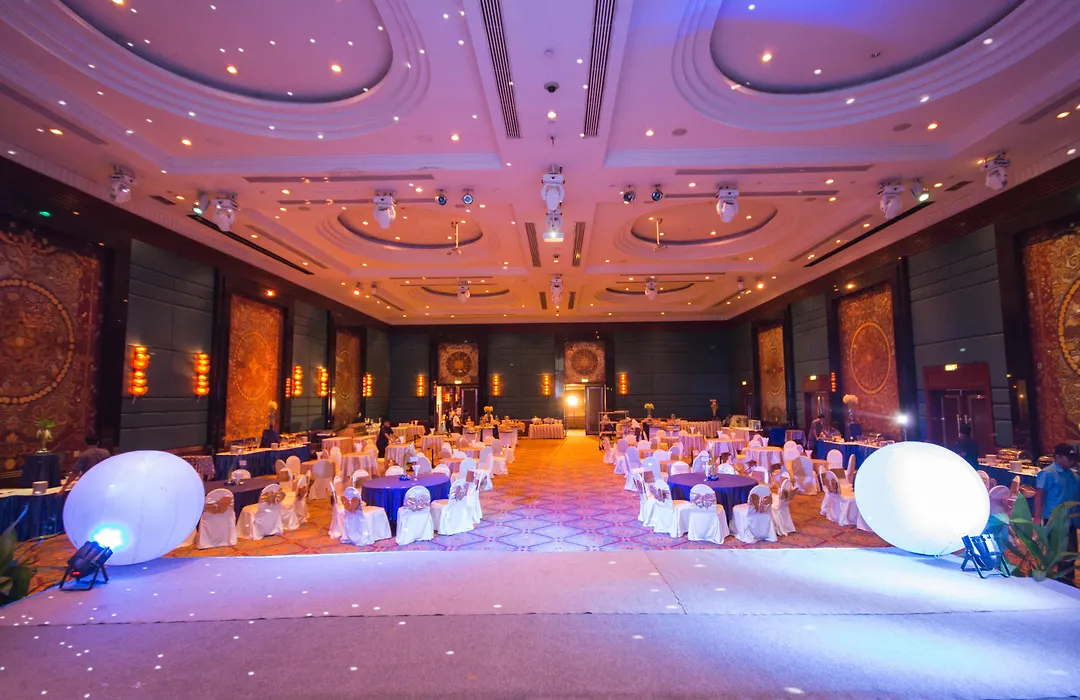 Golden Tulip Sovereign Hotel Bangkok-1