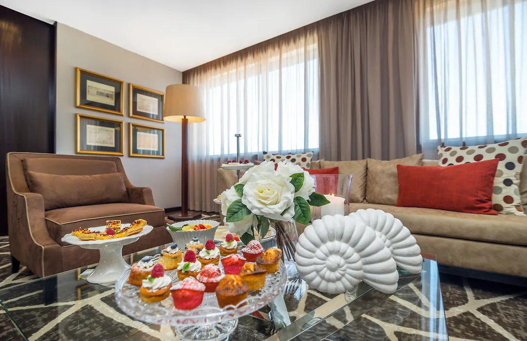 Holiday Inn Porto Gaia By Ihg-1