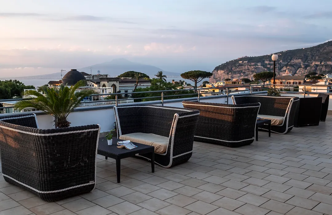 Hotel La Pergola-1