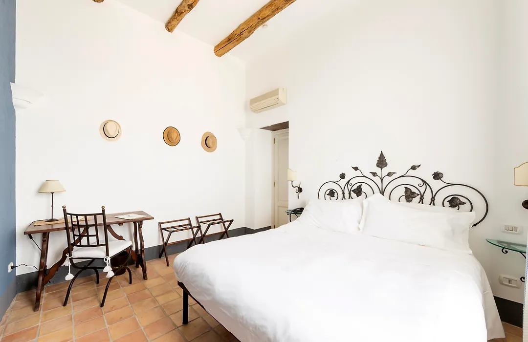Relais Regina Giovanna-1