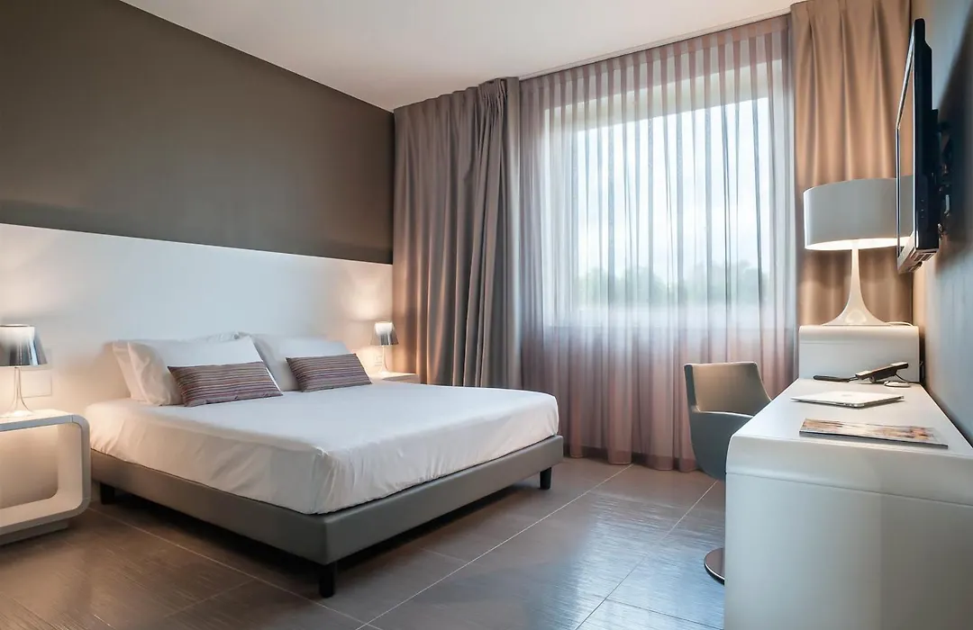 8Piuhotel-1