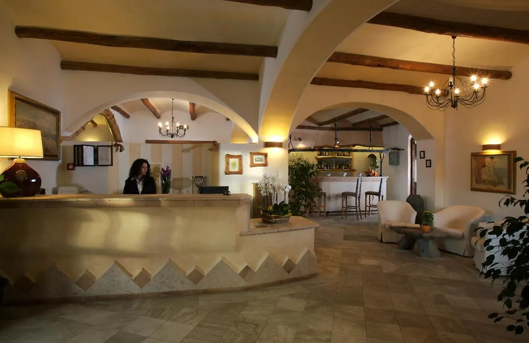 Hotel Arathena-1