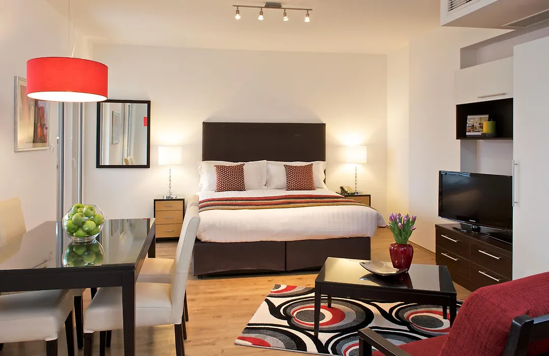 Escala Hotel & Suites-1