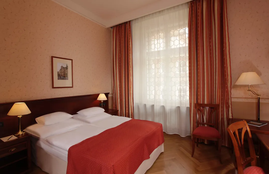 Hotel Rott-1