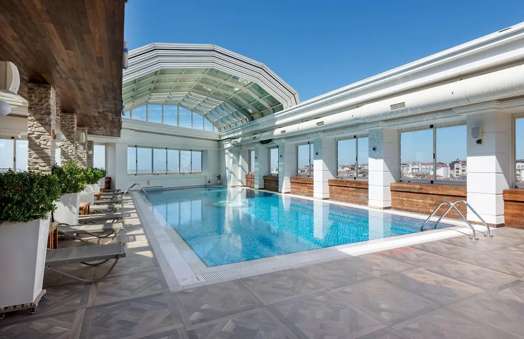 Ramada Plaza By Wyndham Istanbul City Center (Adults Only)-1