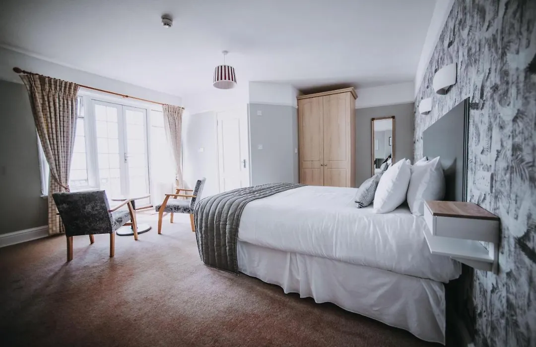 Bedford Hotel-1