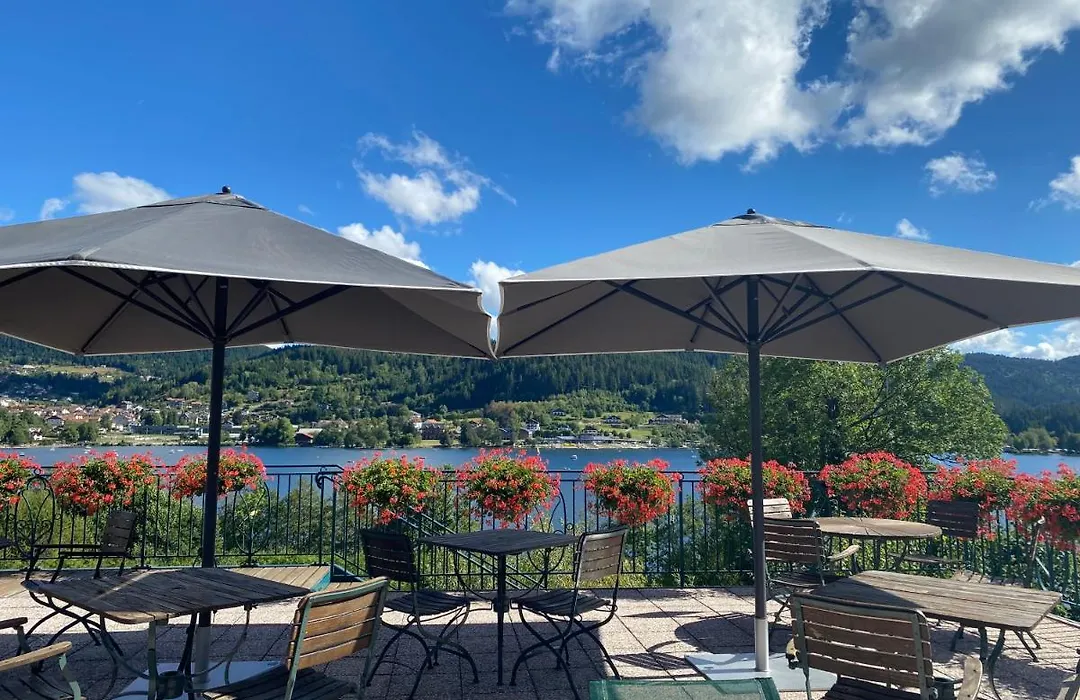 Le Manoir Au Lac-1
