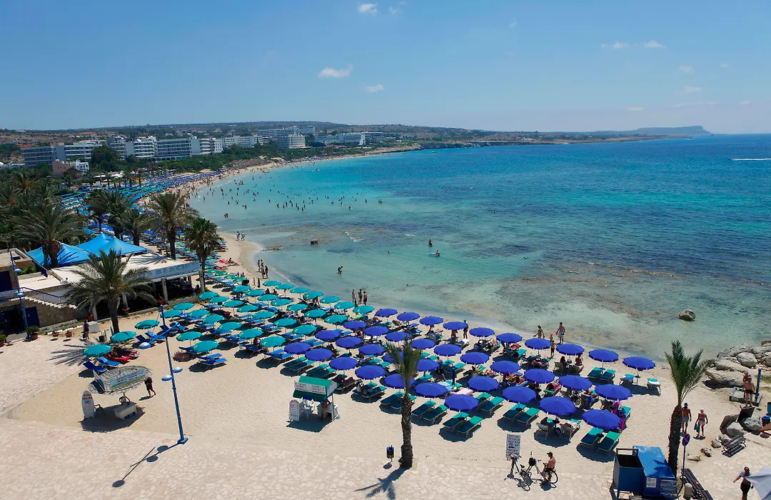 Limanaki Beach Hotel & Suites-1