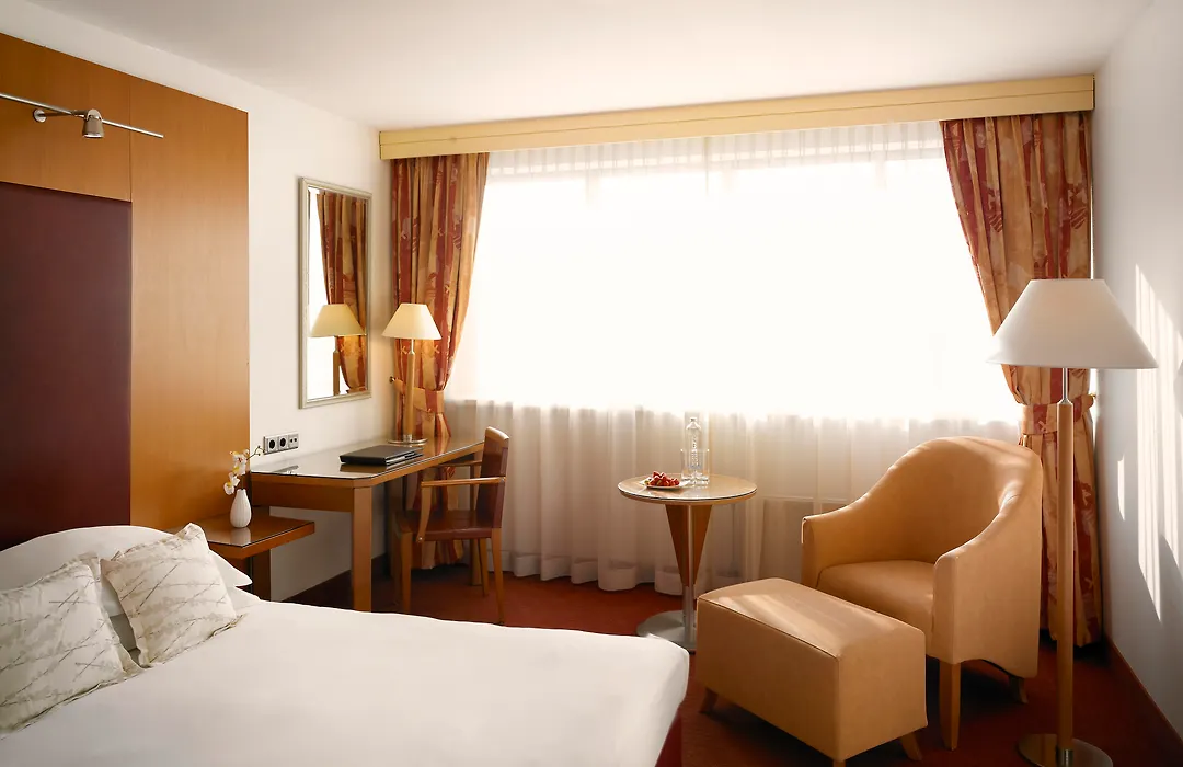 Park Plaza Utrecht-1