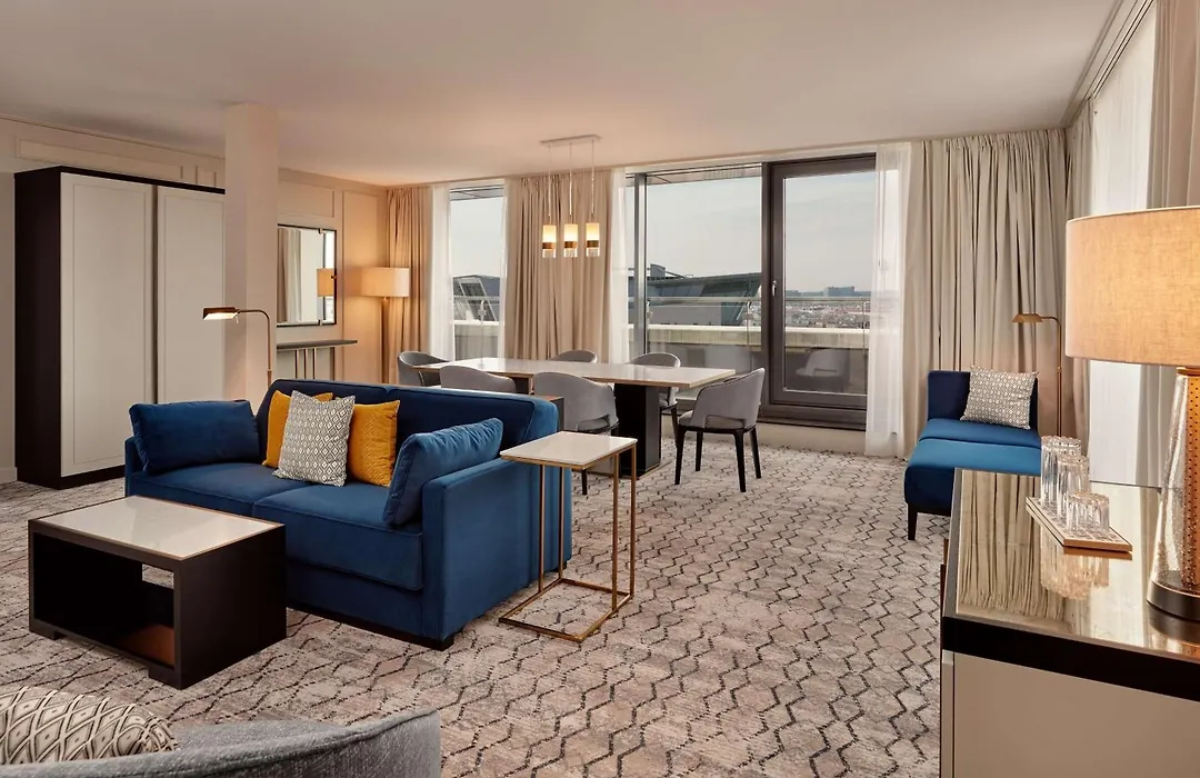 Hilton Vienna Park-1