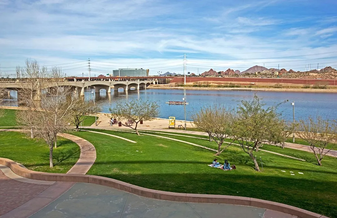 Hyatt Place Tempe Phoenix Airport-1