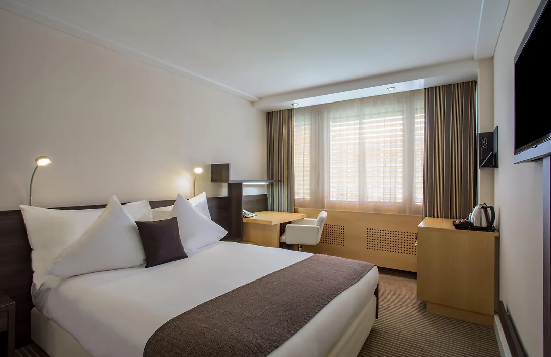 Crowne Plaza Zürich, an IHG Hotel-1