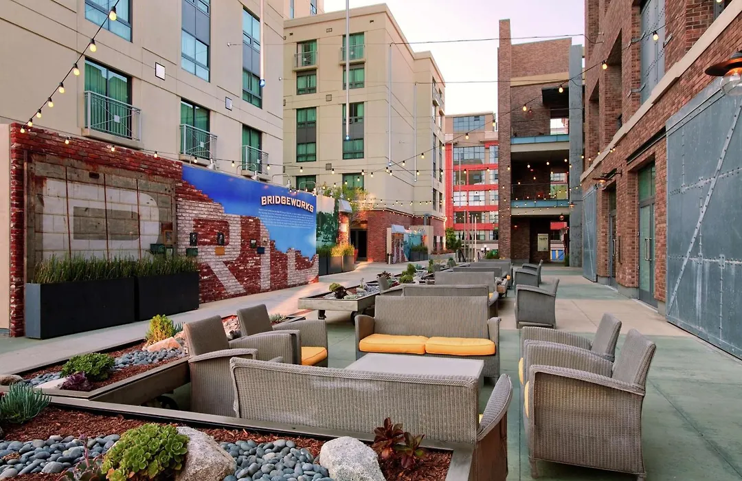 Hilton San Diego Gaslamp Quarter-1