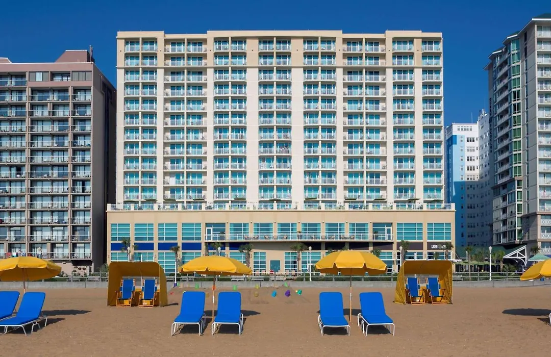 Hilton Garden Inn Virginia Beach Oceanfront-1