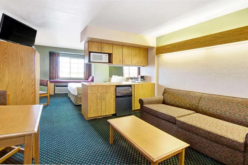 Microtel Inn & Suites By Wyndham Albuquerque West-1