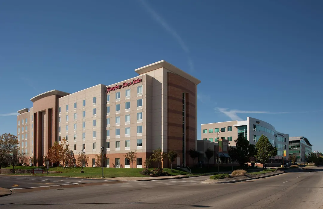 Hampton Inn & Suites St. Louis At Forest Park-1