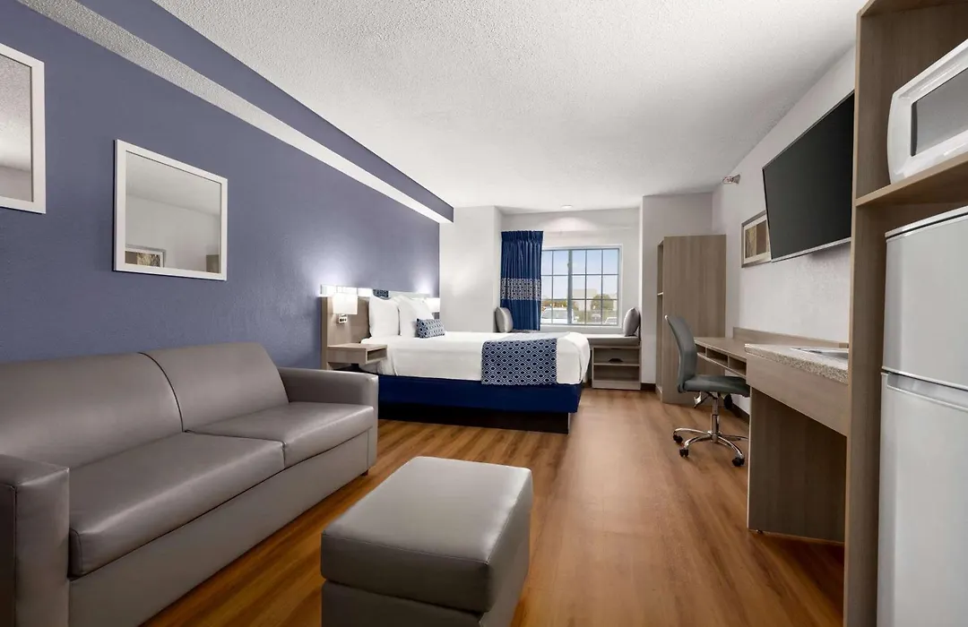 Microtel Inn & Suites Lincoln-1