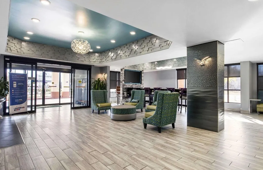 Quality Inn & Suites Montgomery East Carmichael Rd-1