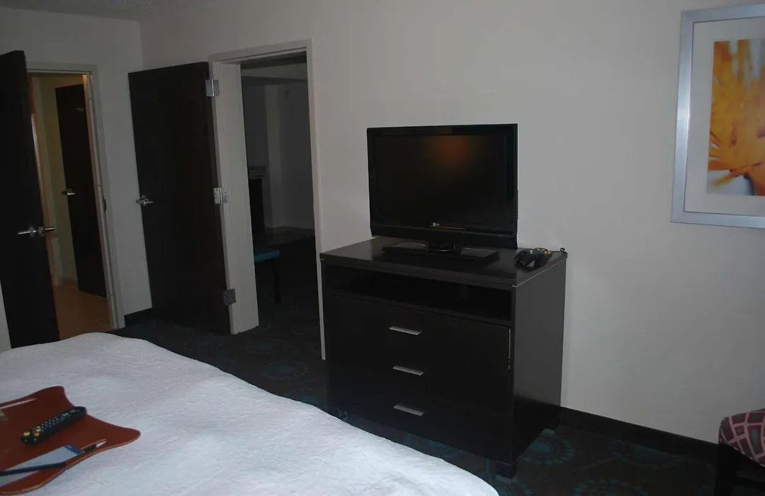 Hampton Inn Shreveport-Airport-1