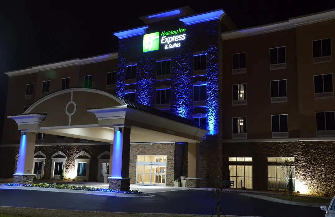 Holiday Inn Express & Suites Albany-1