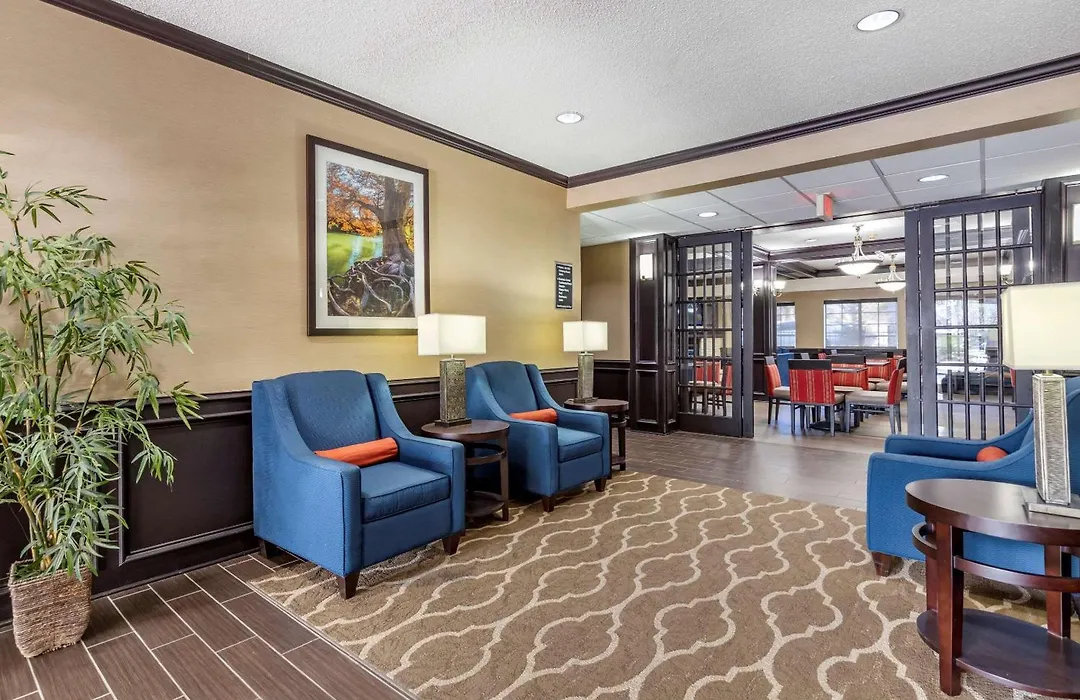 Comfort Inn & Suites Texas Hill Country-1