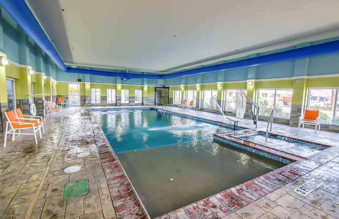 Holiday Inn Express & Suites Raymondville By Ihg-1
