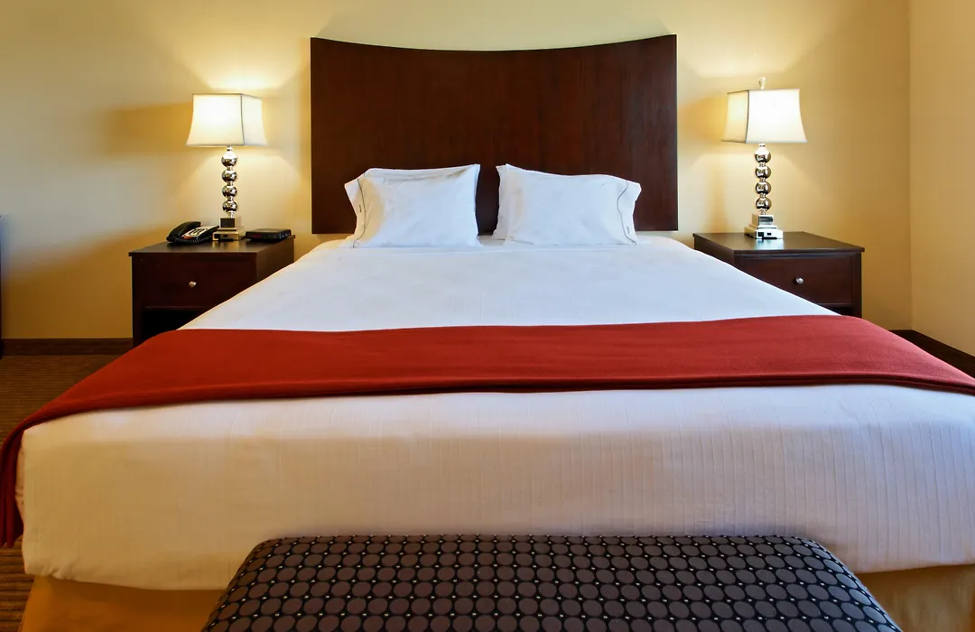 Holiday Inn Express Hotel & Suites Cleburne By Ihg-1